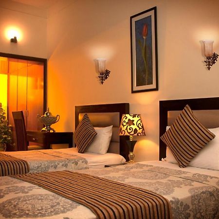 Royal Elegance Hotel Λαχόρη Εξωτερικό φωτογραφία